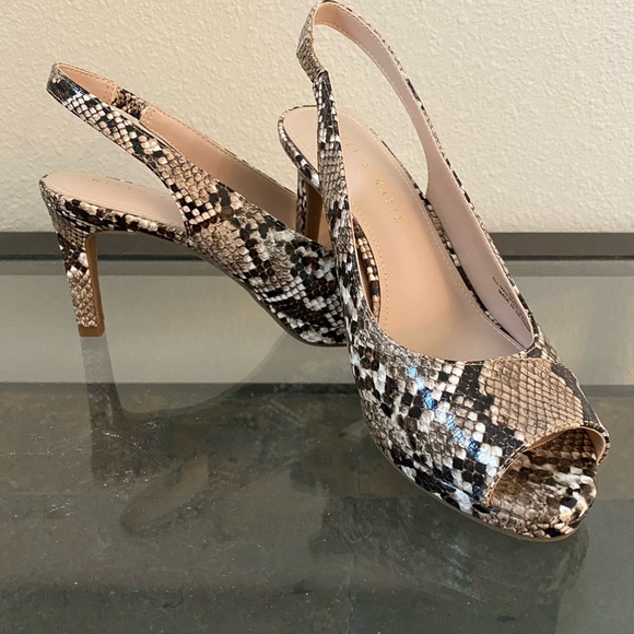 EUC Kelly & Katie “KK-Nerani” faux snakeskin platform peep toe pump, size 6-1/2 - Picture 3 of 12